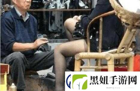 东北老女人**后大喊在线引发的热议